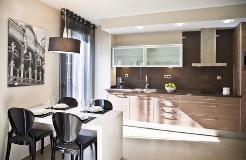 Esquerra de l'Eixample Hotel | Up Suites Bcn
