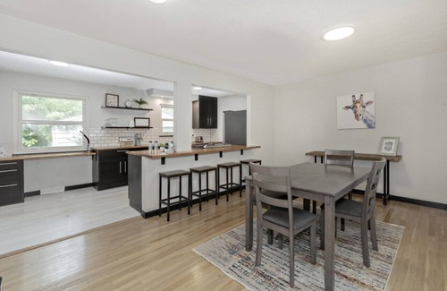 Willoughby House | Updated Bungalow Near Downtown Willoughby