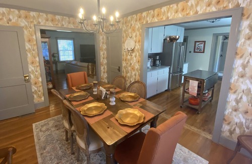 Clemson House | Updated Clemson Cottage with Room for Everyone!
