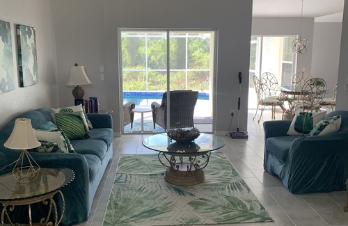 Pine Valley House | Updated Coastal Getaway