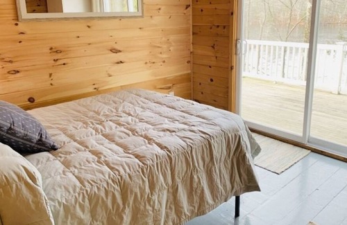 Nobleboro Cottage | UPDATED Cottage Overlooking Your Own Private Cove