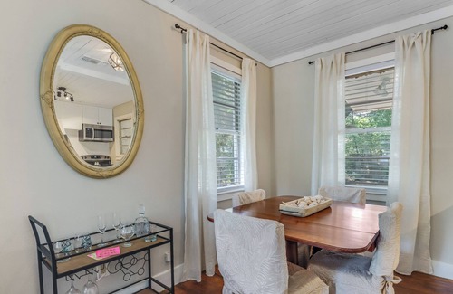 Biloxi Cottage | Updated cottage two blocks from the beach