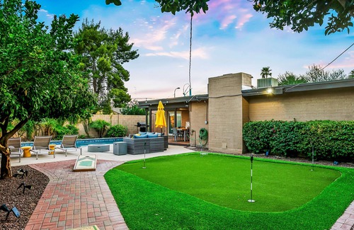 Pointe Scottsdale House | Updated, dog-friendly home with pool, putting green, fire pit, lanai, & WiFi