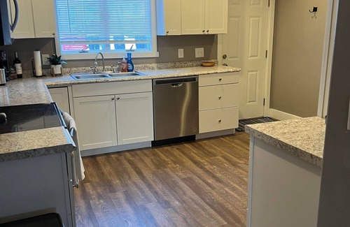 Butte House | Updated, fully furnished home in the heart of uptown Butte.