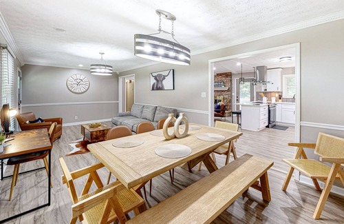 Lilburn House | Updated home with movie room, bar, entertainment space, Ping-Pong, & 2 kitchens