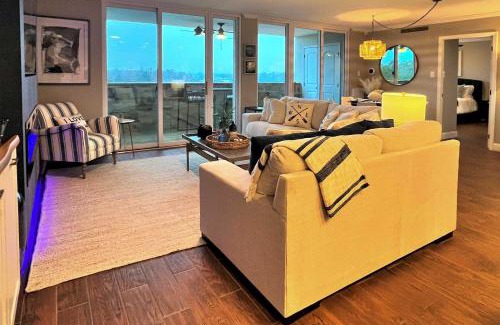 Mid America Apartment | Updated Lake Daze Condo with Amazing Pool!