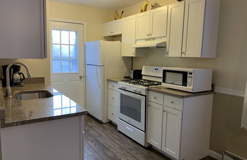 Briar Crest Woods House | Updated Mountain home, Lake, Firepit, BBQ, Ski