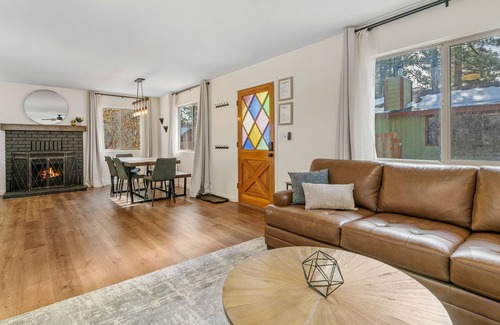 Peter Pan House | Updated single-level ranch with fenced yard, fire pit, spa, and outdoor dining!