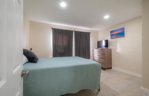 St. Petersburg - Clearwater Apartment | Updated St Pete Apartment at The Urban Standard 3