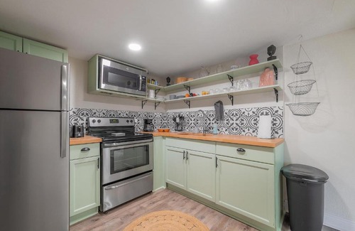St. Petersburg - Clearwater Apartment | Updated St Pete Apartment at The Urban Standard 1