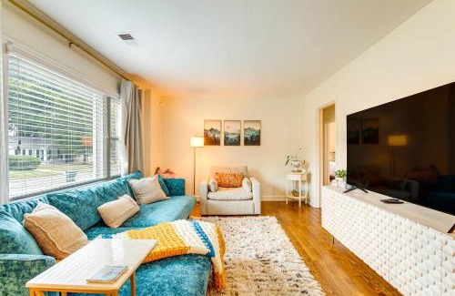 East Memphis House | Updated Suburban Retreat 8 Mi to Dtwn Memphis!