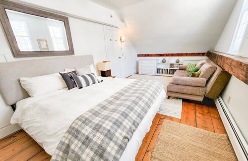 Waterbury House | Updated Vermont farmhouse with privacy, views, hot tub, and pool