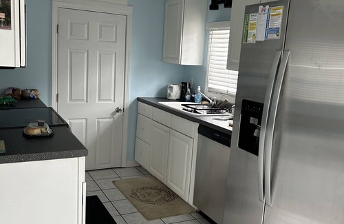 Myrtle Beach Cottage | UPDATED WITH CART DOGS <20 LBS CONSIDERED SITE 5518 SANDLAPPER LN.