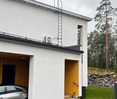 Espoo Apartment | Upea ja hyvin varusteltu paritalohuoneisto lähellä merenrantaa