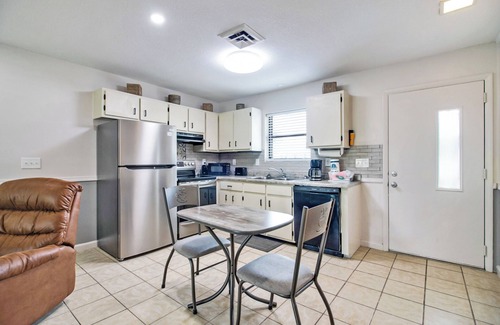 Lake Tansi Condo | Upgraded King Bed Romantic Retreat
