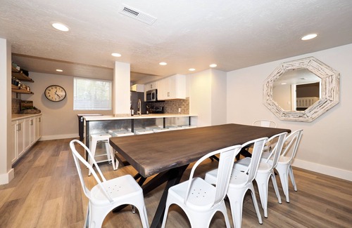 Lower Avenues Apartment | Upgraded Suite-Temple Square, Downtown Salt Lake City, Convention Center
