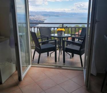 Bregi Apartment | Uphill Opatija Apartment