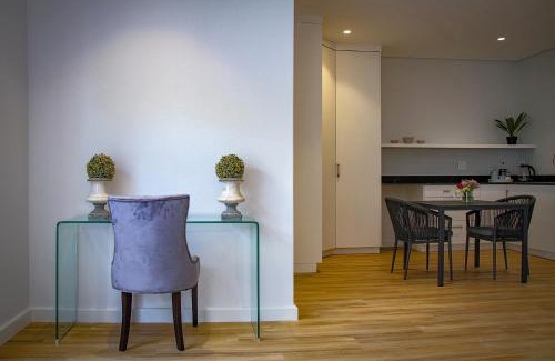 Stellenbosch House | Upmarket Room