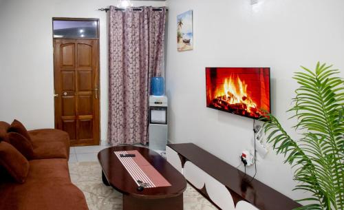 Mombasa Apartment | Upmax Cosy Home