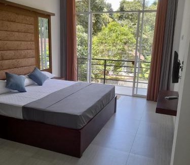 Kathaluwa Apartment | Upmount guest