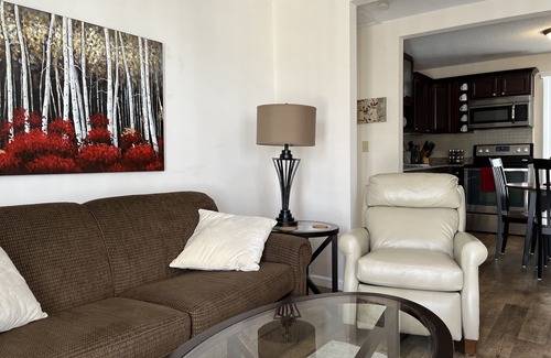 Petoskey Apartment | UpNorth Getaway almost in the Heart of the City
