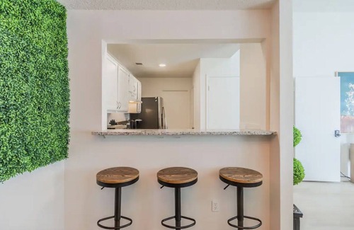 Grand Prairie House | Upon arrival you will be met with a calming sensation. 2 bedroom/2 bathroom.