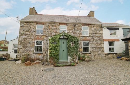Haverfordwest House | Upper Calffield Farmhouse