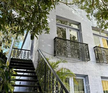 Waterloo Apartment | Upper Chapel Loft Apartment