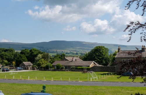 Bainbridge House | Upper Cherry Bank - Three Bedroom House, Sleeps 4
