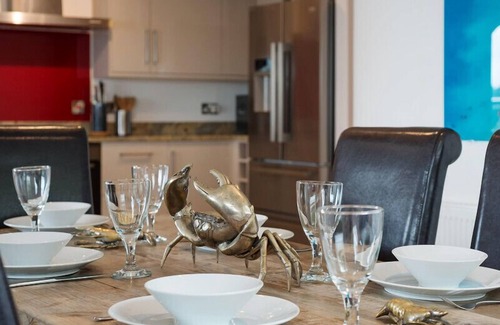 Rock Cottage | Upper Deck