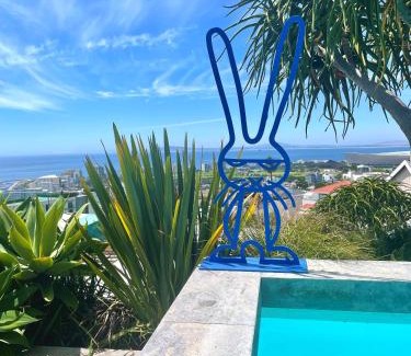 Sea Point Villa | Upper Sea View