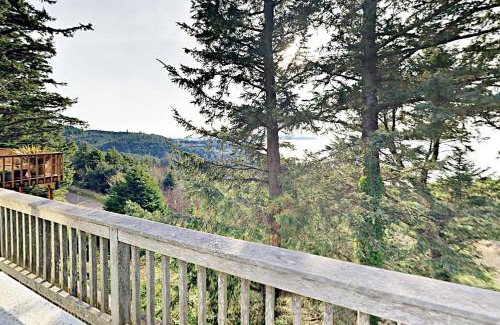 Oceanside House | Upper Sky Beach Cabin