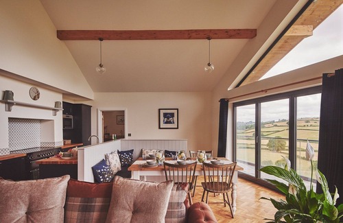 Montgomery Apartment | Upper Tumble Cottage - Luxury Cottages