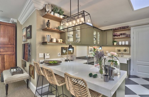 Newlands House | Upper Whelan - A charming enclave in Newlands