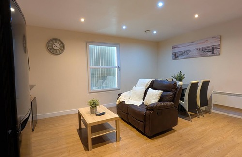 Huddersfield Apartment | Upperhead Row Apartment