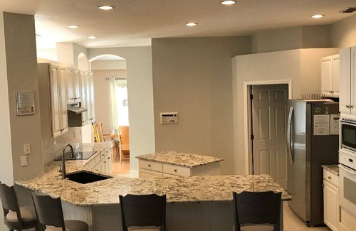 Ridgewood Lakes House | Upscale 4 Bedroom 3 Bath - Pool/Spa/Lania - On Golf Course - Close to Disney