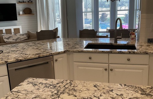 Ridgewood Lakes House | Upscale 4 Bedroom 3 Bath - Pool/Spa/Lania - On Golf Course - Close to Disney