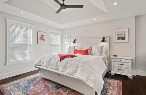 Saratoga Springs Apartment | Upscale Azure by Saratoga Stays