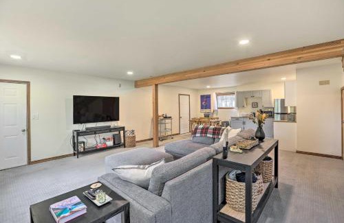 Bend House | Upscale Bend Barn with Deck - Close to Trails!
