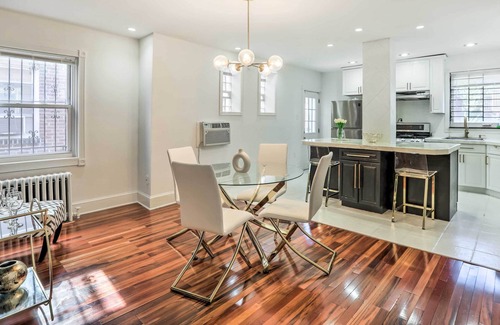 North Philadelphia House | Upscale & Chic Philly Abode ~ 8 Mi to Dtwn!