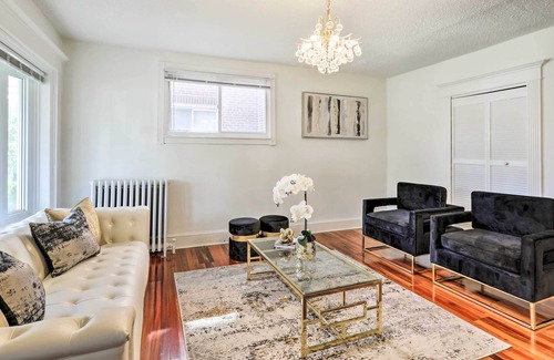 North Philadelphia House | Upscale & Chic Philly Abode ~ 8 Mi to Dtwn!