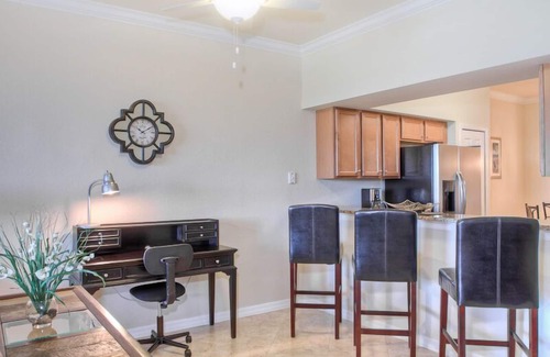 Braden River Condo | Upscale Condo in a Golf Club Gated Community