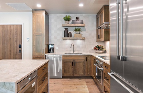Tamarack Resort Condo | Upscale Condo| Incredible Mountain View