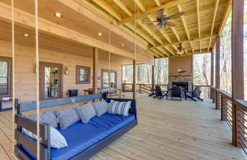Ellijay House | Upscale Ellijay Cottage with Private Hot Tub and Grill
