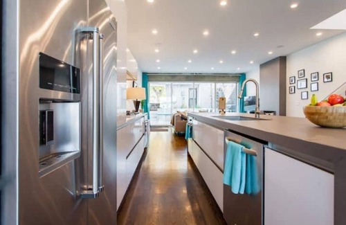 Highland House | Upscale Home in Lohi with Theater, Stunning Views, Fire Pit & Hot Tub