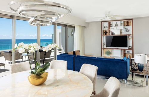 San Jose del Cabo Resort | Upscale, Luxe oceanfront 3bed, 2.5 ba condo resort with huge balcony and jacuzzi