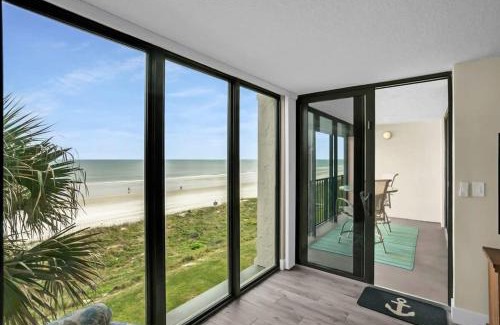 Crescent Beach House | Upscale Oceanfront Condo with Panoramic Views and Pool