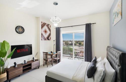 Dubai Sports City Apartment | Upscale Studio In Eagleheights, Dubai Sports City