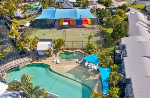 Noosaville Apartment | Upstairs 1 Bedroom Unit in Noosaville Resort