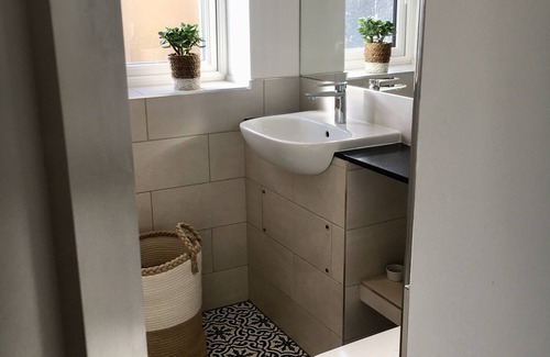 Barbourne House | Upstairs at 33